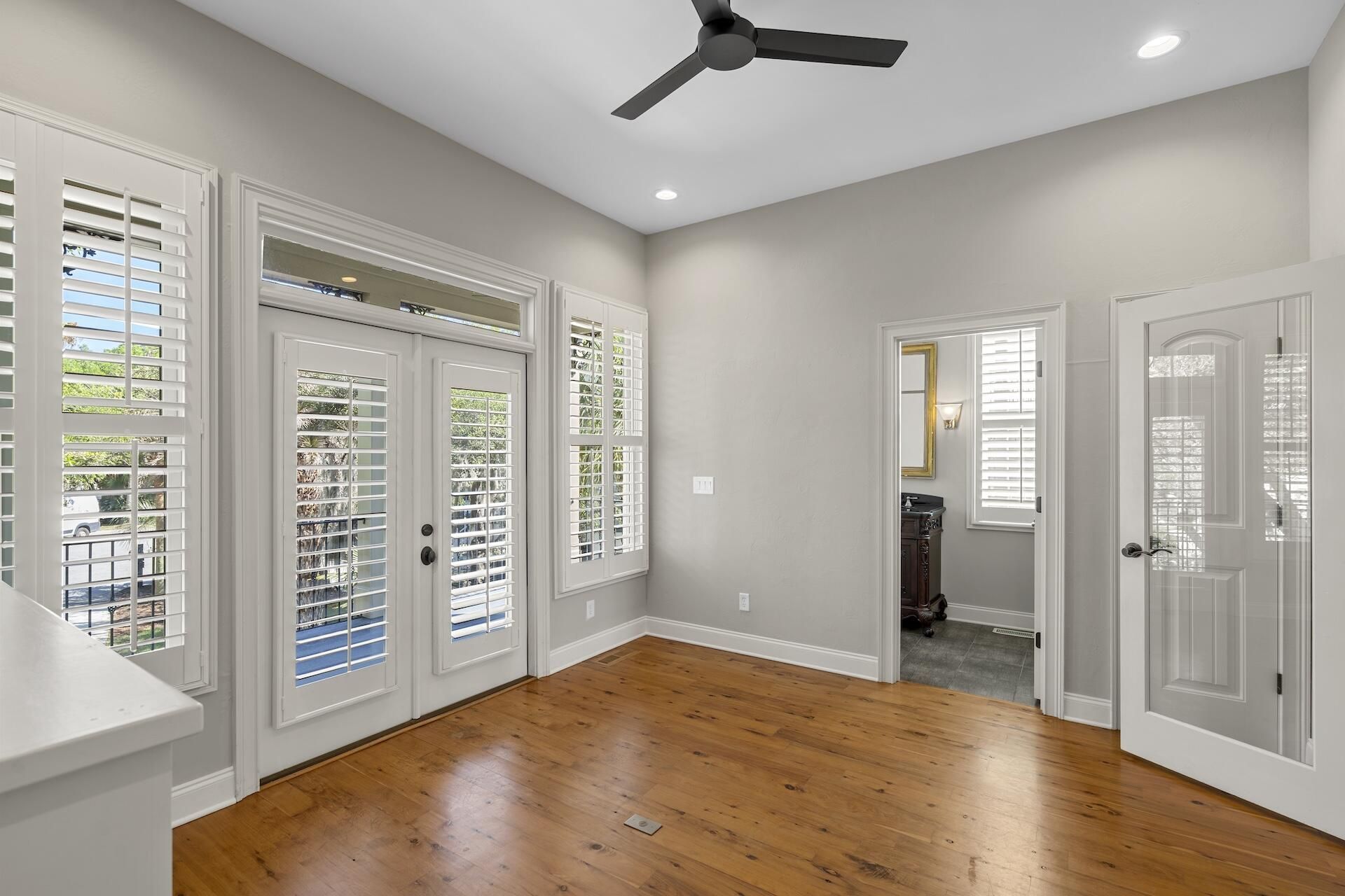 1491 Palmcrest Drive Photo 18