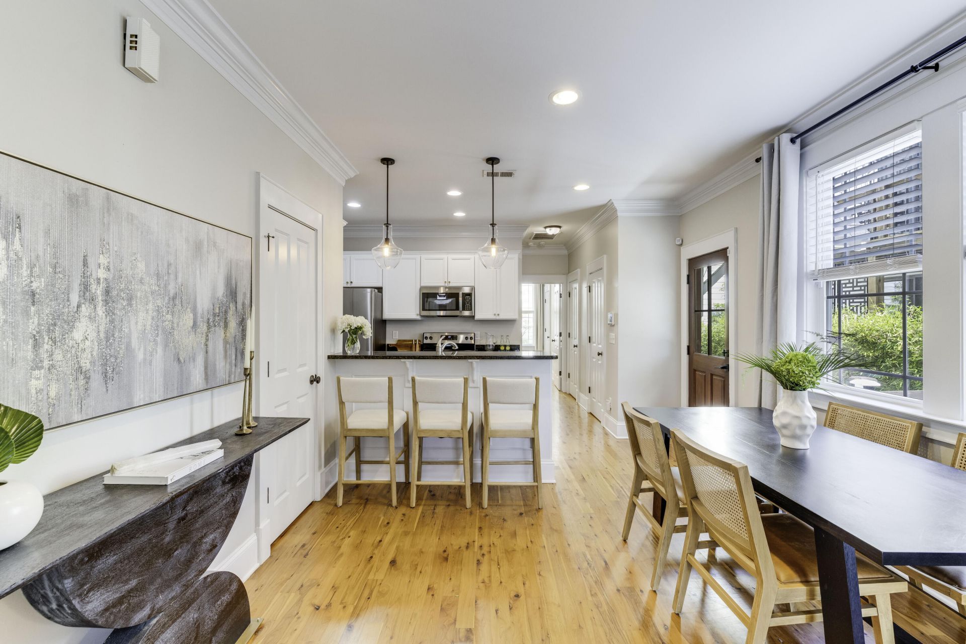 4 Senate Street Photo 13