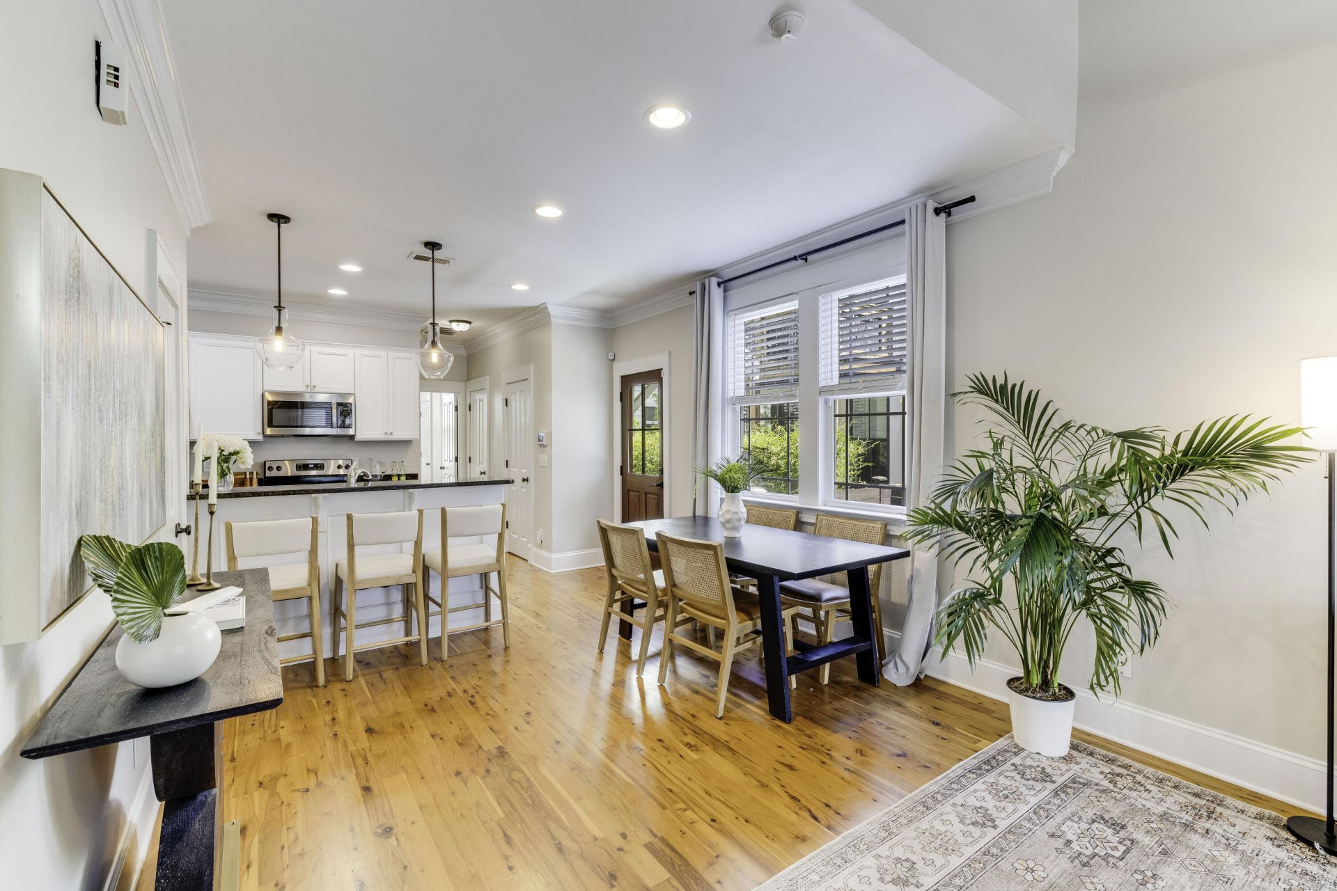 4 Senate Street Photo 14