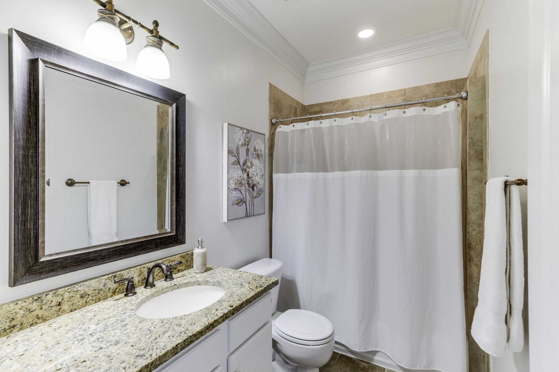 4 Senate Street Photo 27