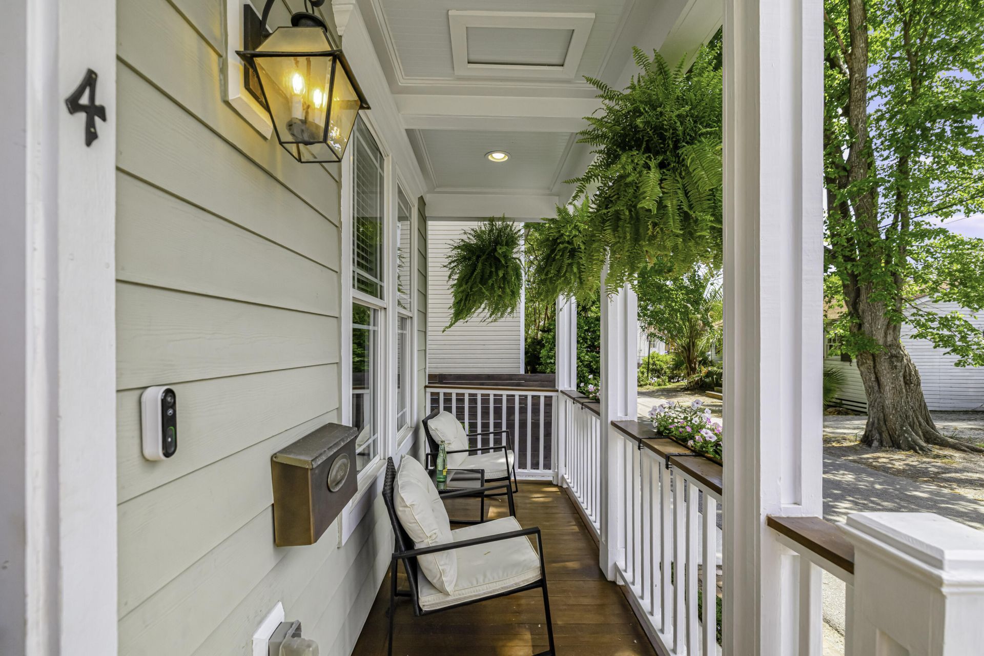 4 Senate Street Photo 7