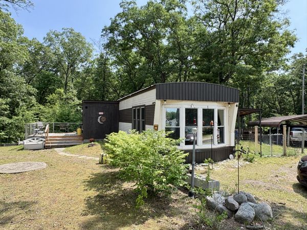 7920 E Lake Road, Twin Lake, MI 49457
