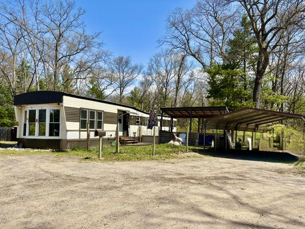 7920 E Lake Road, Twin Lake, MI 49457