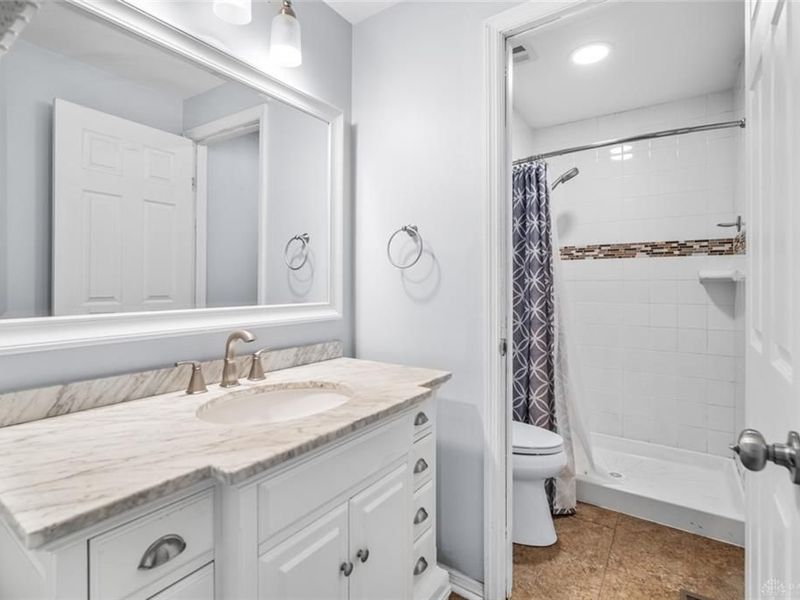 70 Gulfwood Court, Centerville, OH 45458 Photo 13