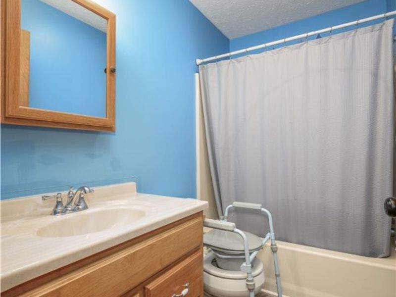 8873 Cooley Road, Ravenna, OH 44266 Photo 27