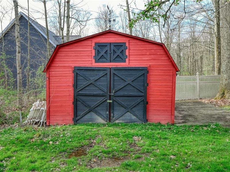 8873 Cooley Road, Ravenna, OH 44266 Photo 46