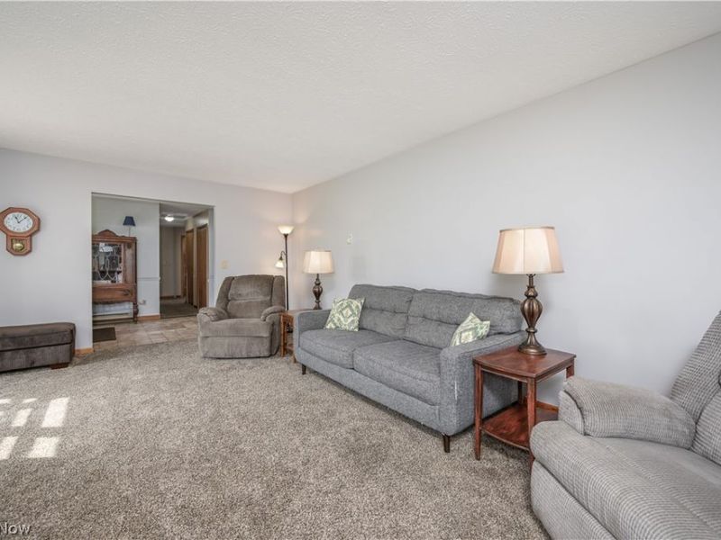 8873 Cooley Road, Ravenna, OH 44266 Photo 7