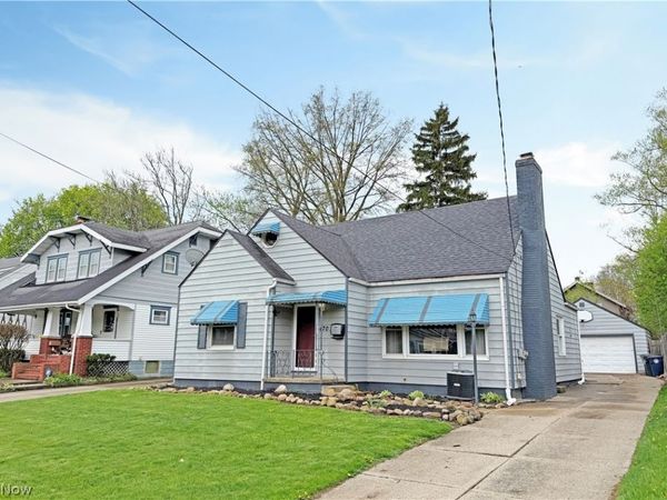 470 Sumatra Avenue , Akron, OH 44305