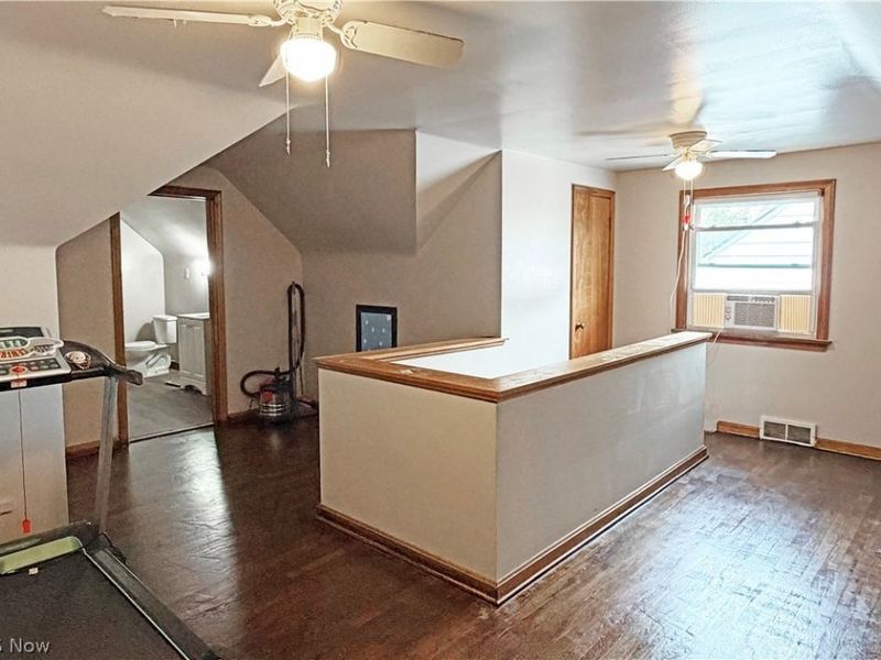 470 Sumatra Avenue, Akron, OH 44305 Photo 22