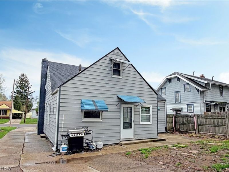 470 Sumatra Avenue, Akron, OH 44305 Photo 32