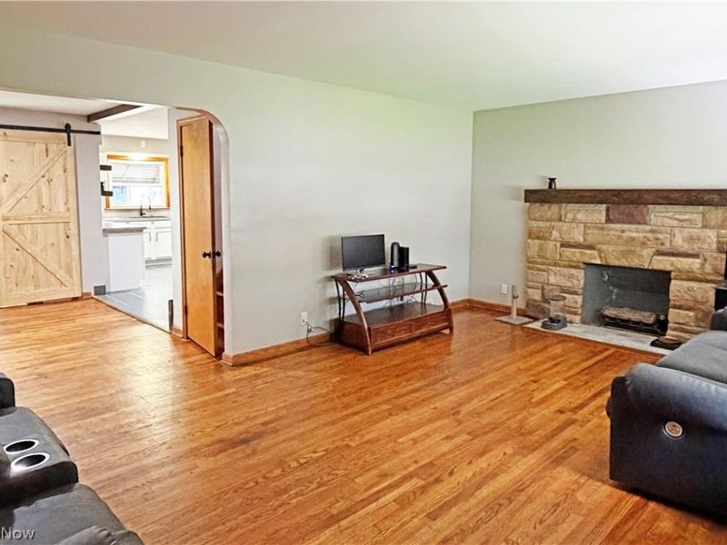 470 Sumatra Avenue, Akron, OH 44305 Photo 4