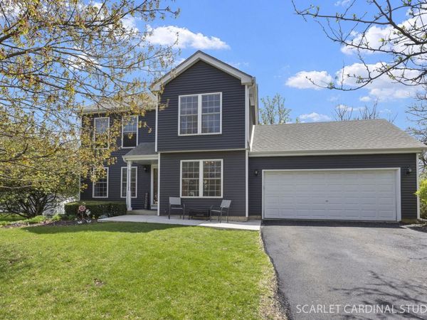 741 Cooper Court E, Aurora, IL 60504