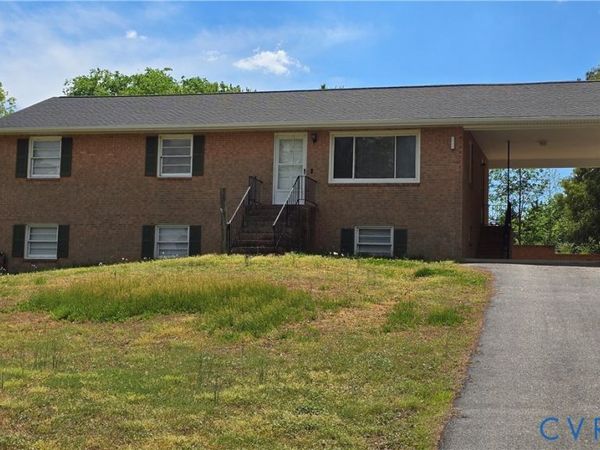 6197 Gary Lane , Mechanicsville, VA 23111