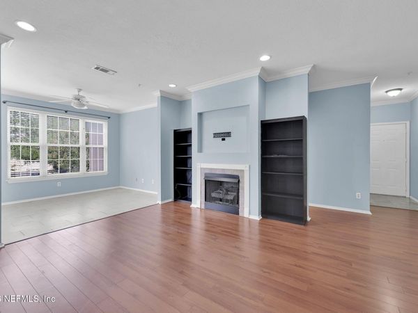 13810 SUTTON PARK Drive, Unit 122, Jacksonville, FL 32224