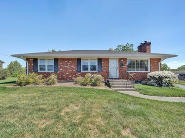 3320 Melody AVE , Roanoke, VA 24018