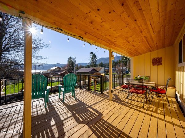 16587 E 6th St , Bayview, ID 83803