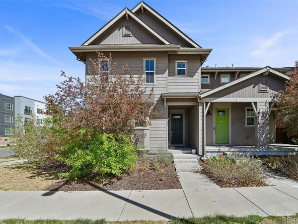 9205 E Prairie Meadow Drive , Denver, CO 80238