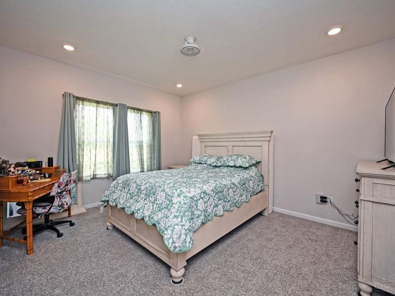 3692 Heritage Farm Lane, Amelia, OH 45102 Photo 16