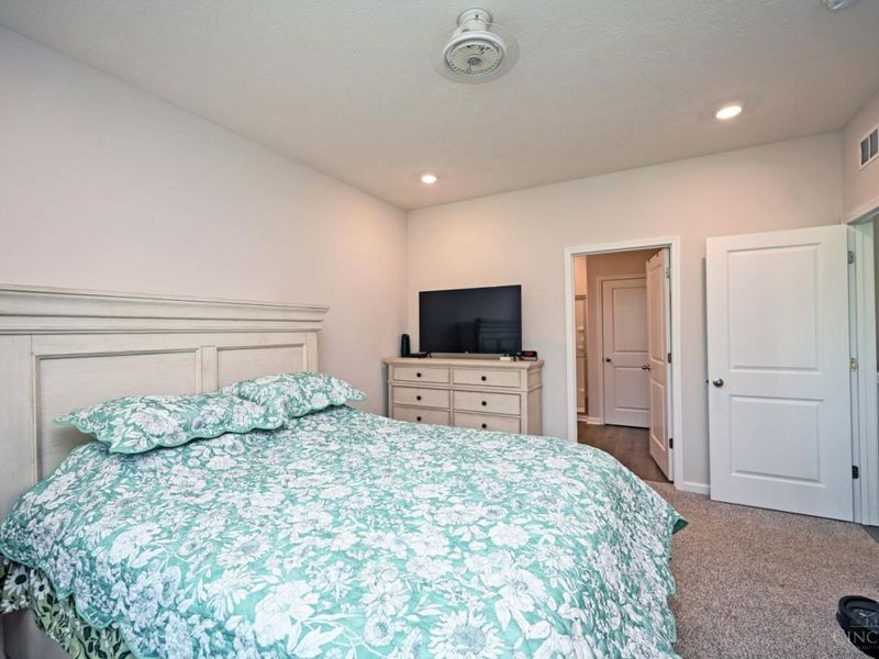 3692 Heritage Farm Lane, Amelia, OH 45102 Photo 17