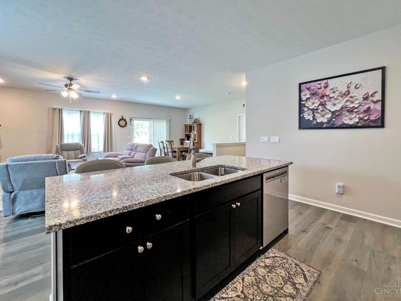 3692 Heritage Farm Lane, Amelia, OH 45102 Photo 8