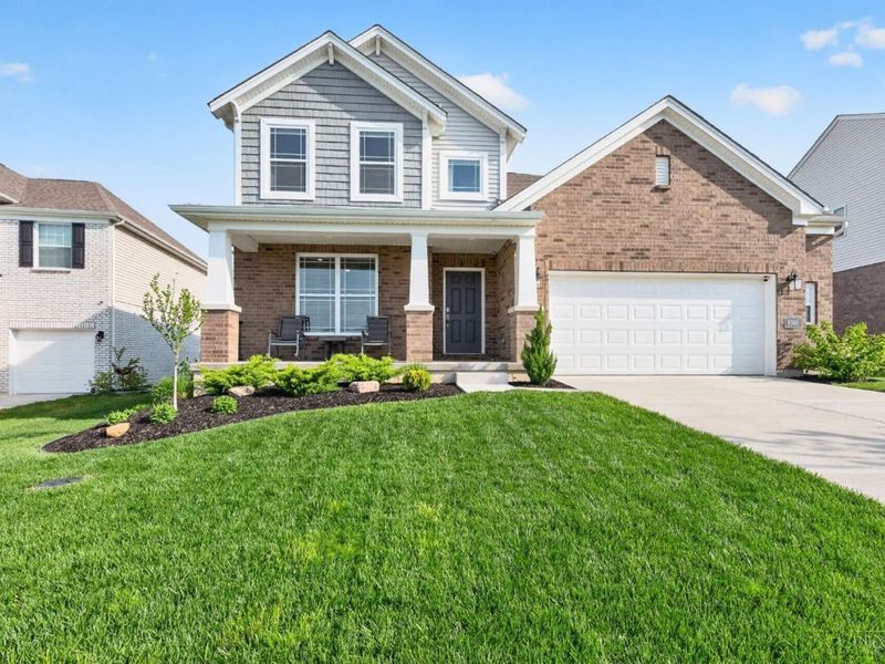 8166 Moonstone Drive, West Chester, OH 45241 Photo 1