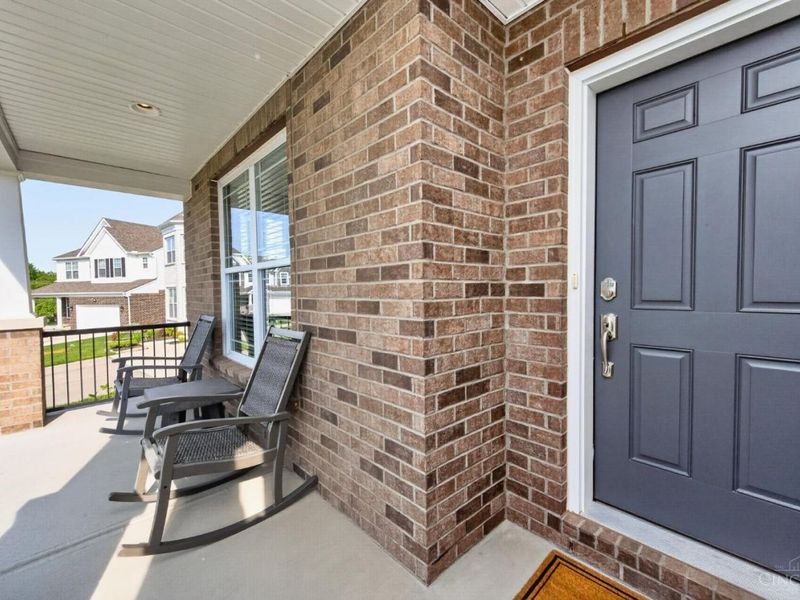 8166 Moonstone Drive, West Chester, OH 45241 Photo 4