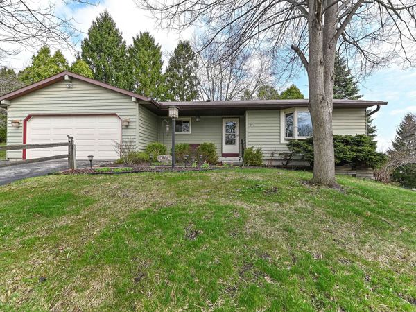 917 Howard St, Waukesha, WI 53188