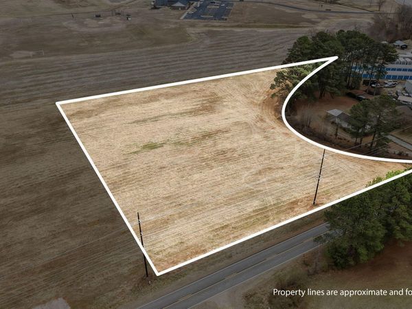 2 S Browntown Road, Rocky Mount, NC 27804