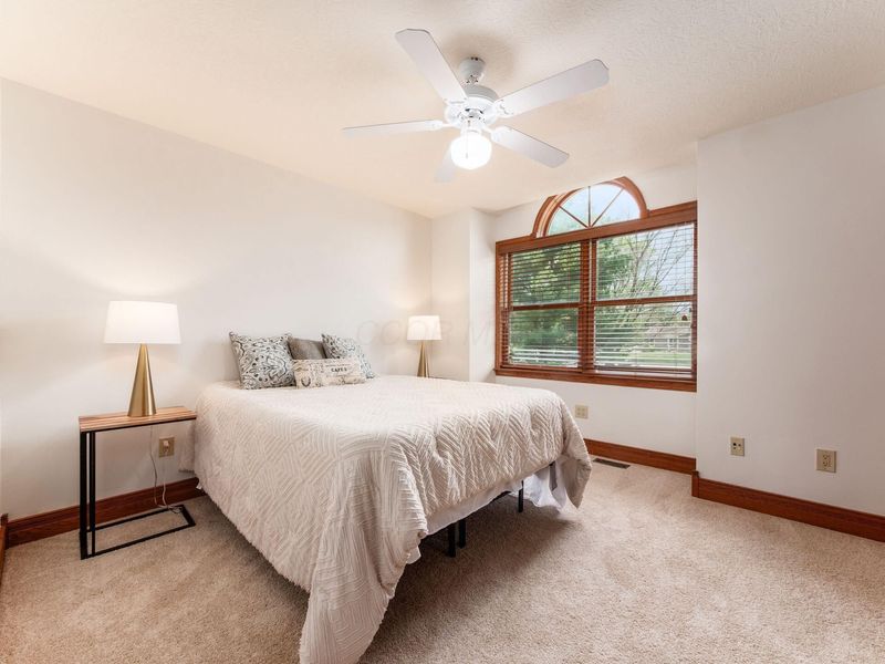 10988 Johnstown Road , New Albany, OH 43054 Photo 45