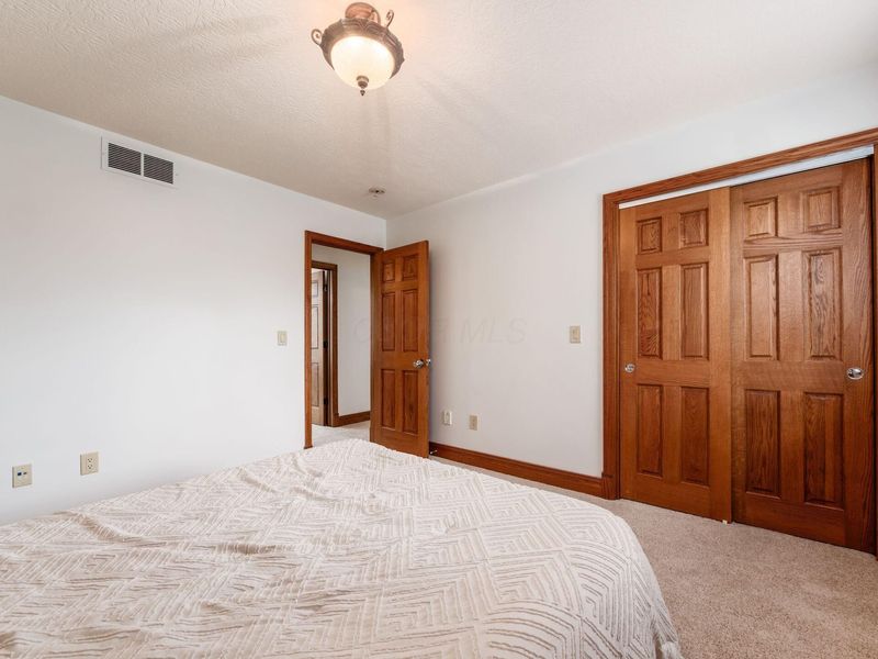 10988 Johnstown Road , New Albany, OH 43054 Photo 49