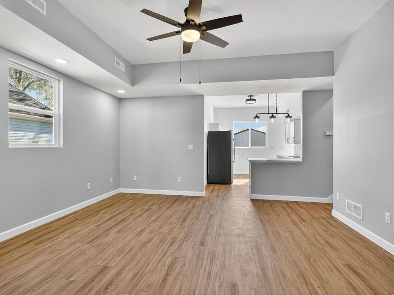 215 W South Street, Jackson, OH 45640 Photo 12