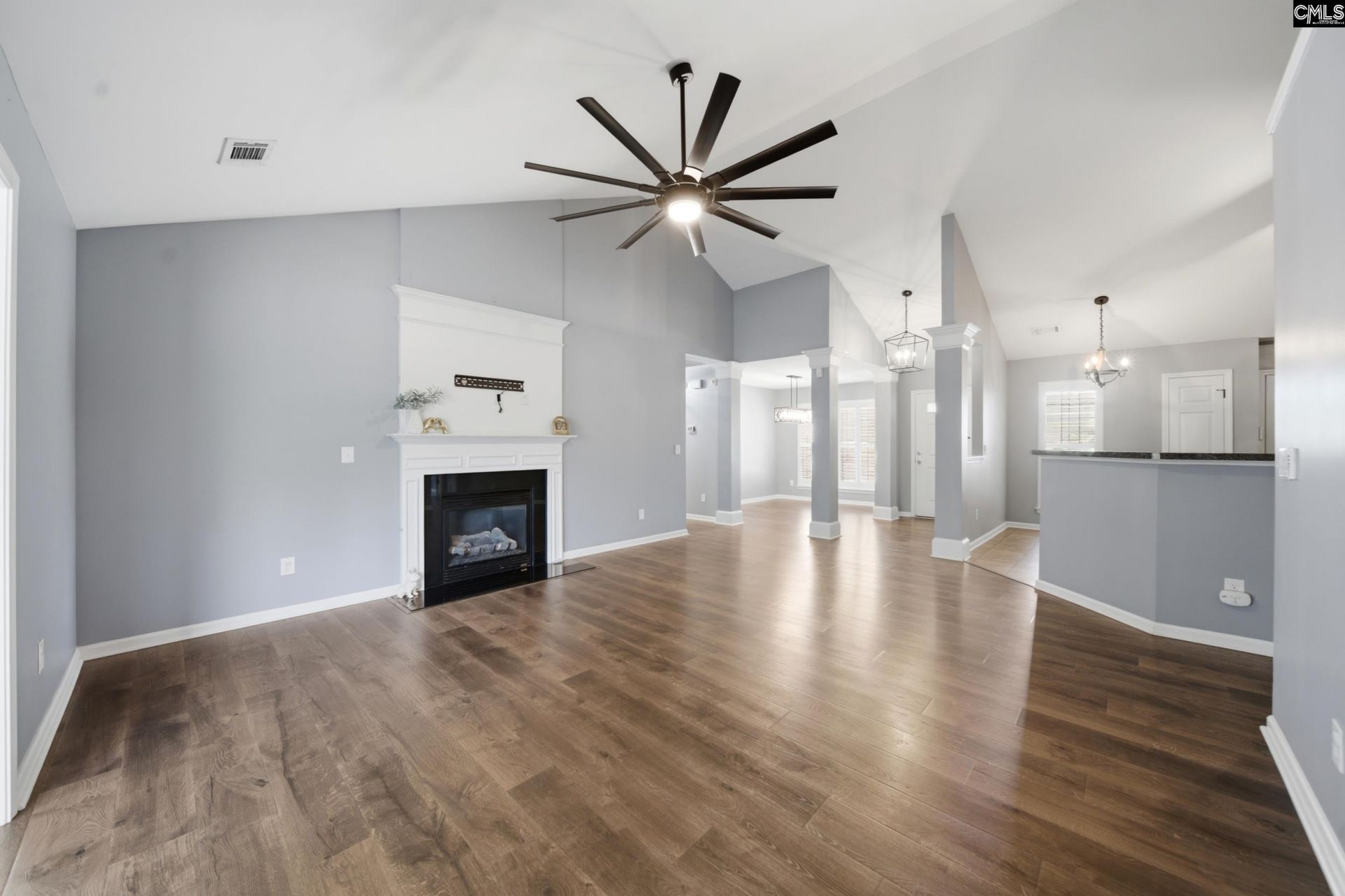 216 Loskin Lane  Photo 11