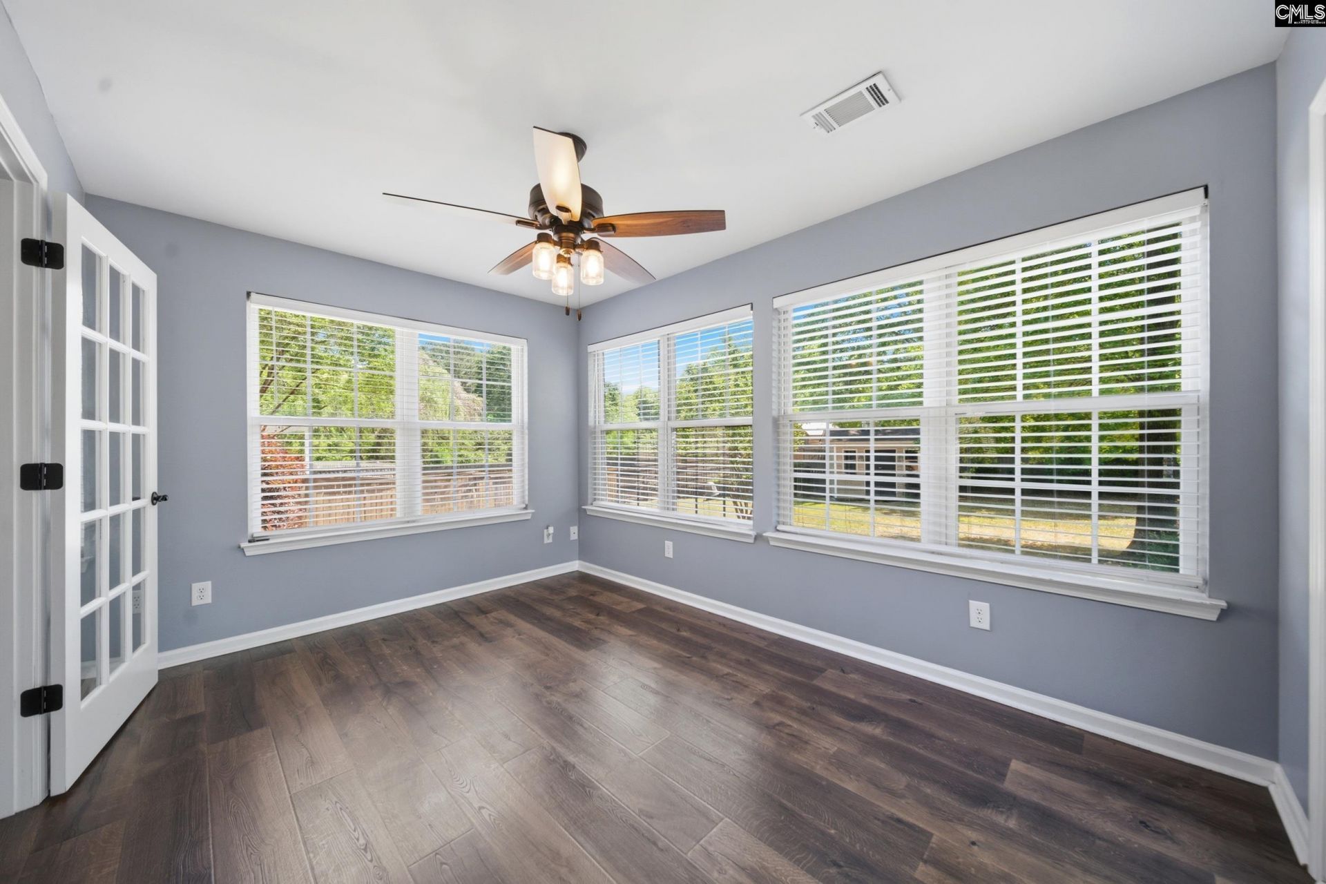 216 Loskin Lane  Photo 14