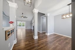 216 Loskin Lane  photo 4