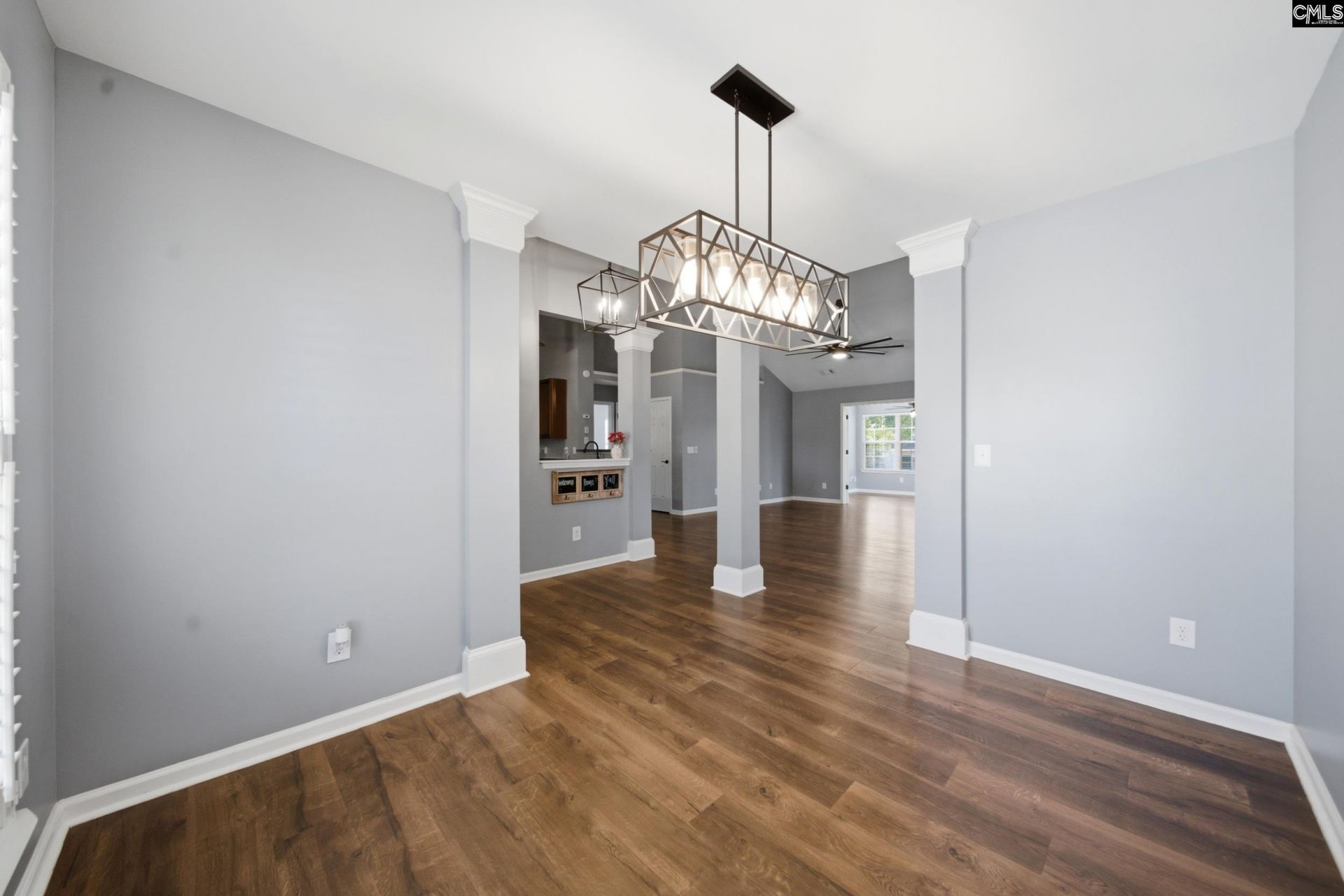 216 Loskin Lane  Photo 4