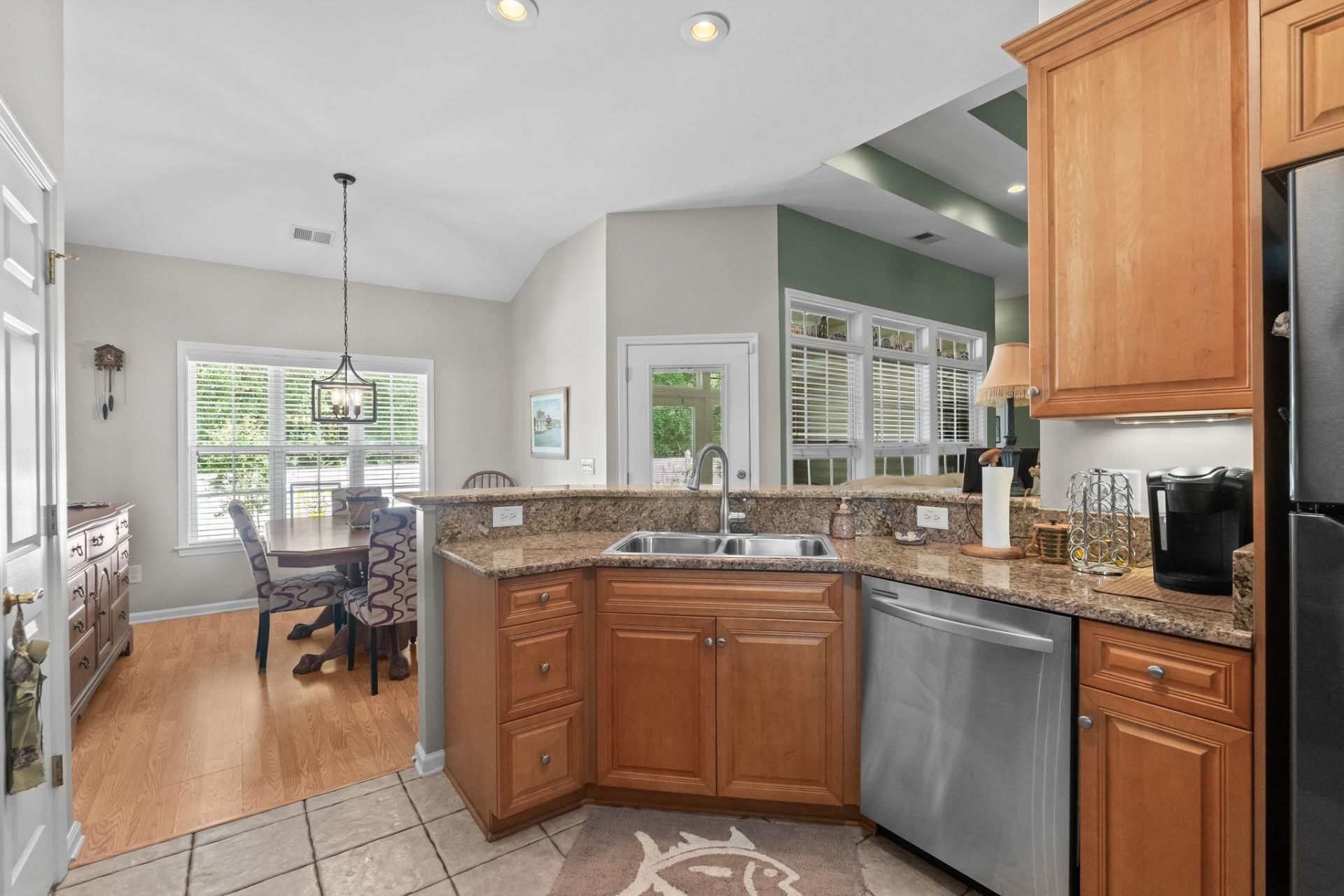 17 Passion Flower Ct.  Photo 16