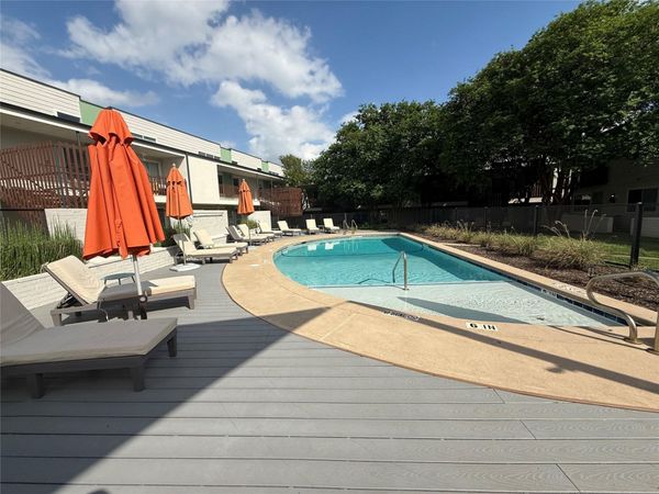 2200 Dickson DR, Unit 123, Austin, TX 78704