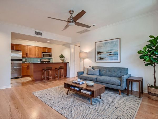 7685 Northcross DR , Unit 323, Austin, TX 78757