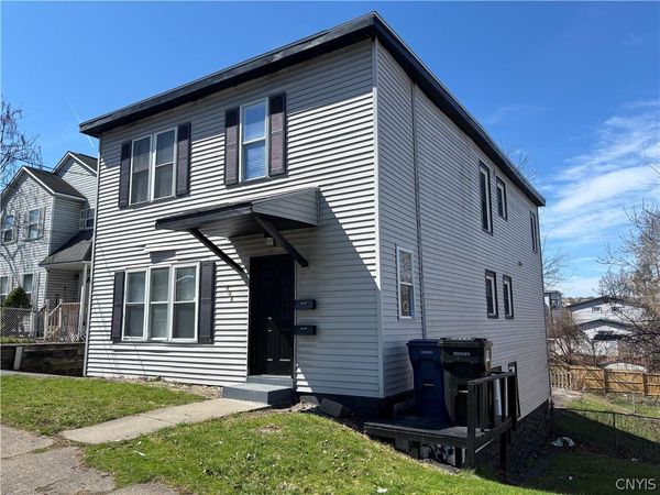 208 Westcott Street , Syracuse, NY 13210