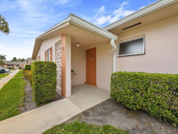 2691 Dudley Dr Drive E, Unit D, West Palm Beach, FL 33415