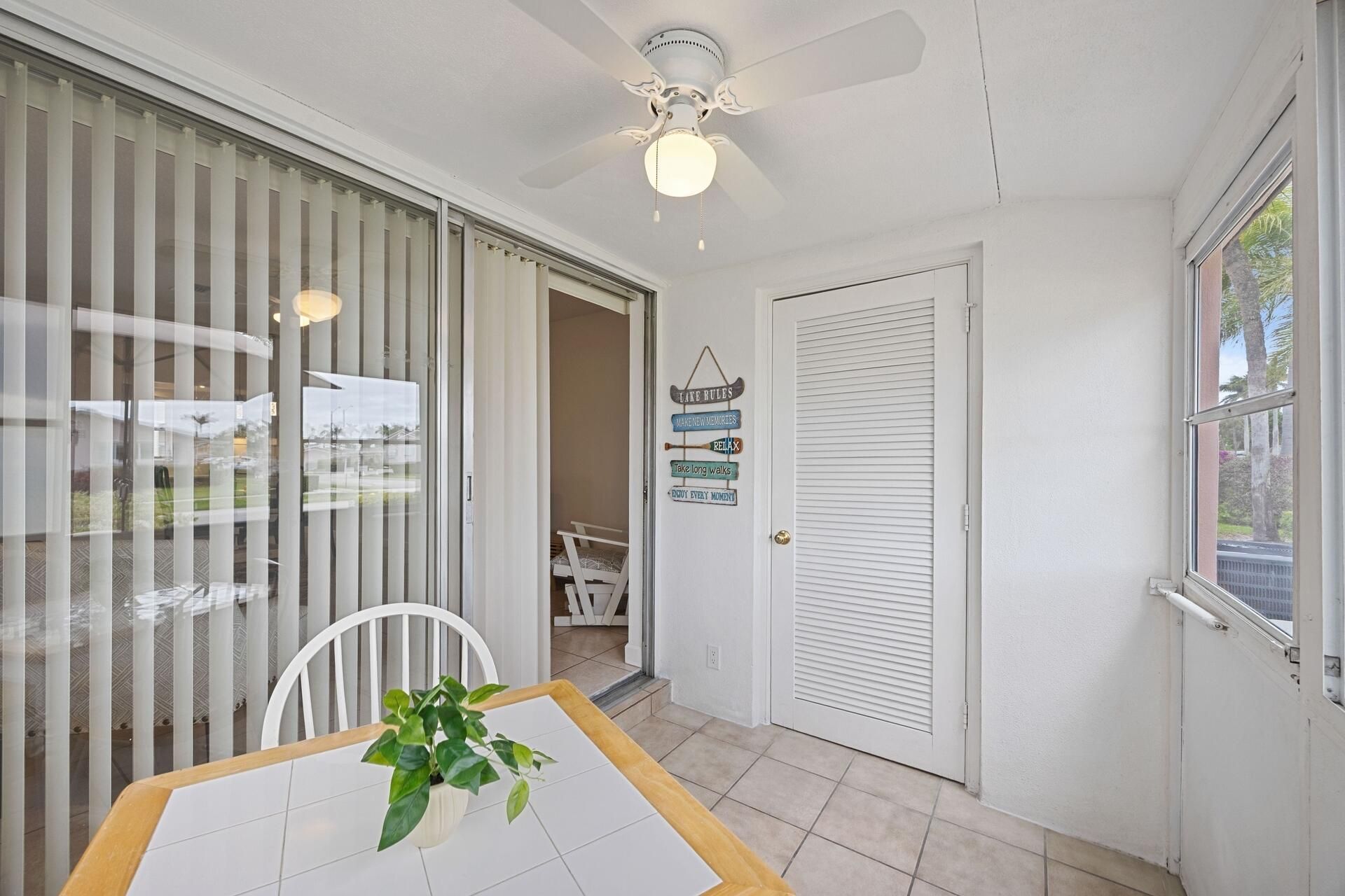 2691 Dudley Dr Drive E, Unit D, West Palm Beach, FL 33415 Photo