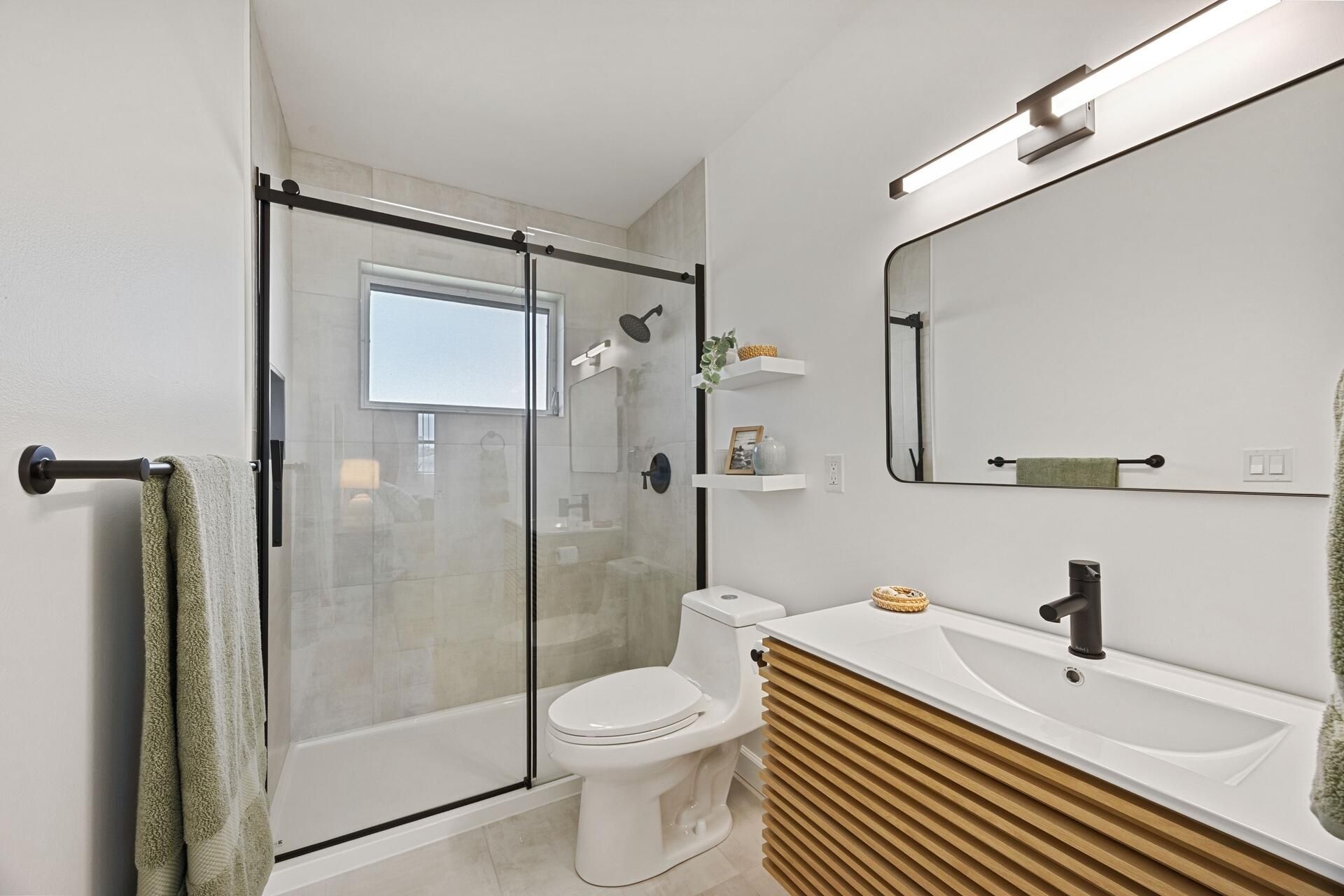 2691 Dudley Dr Drive E, Unit D, West Palm Beach, FL 33415 Photo