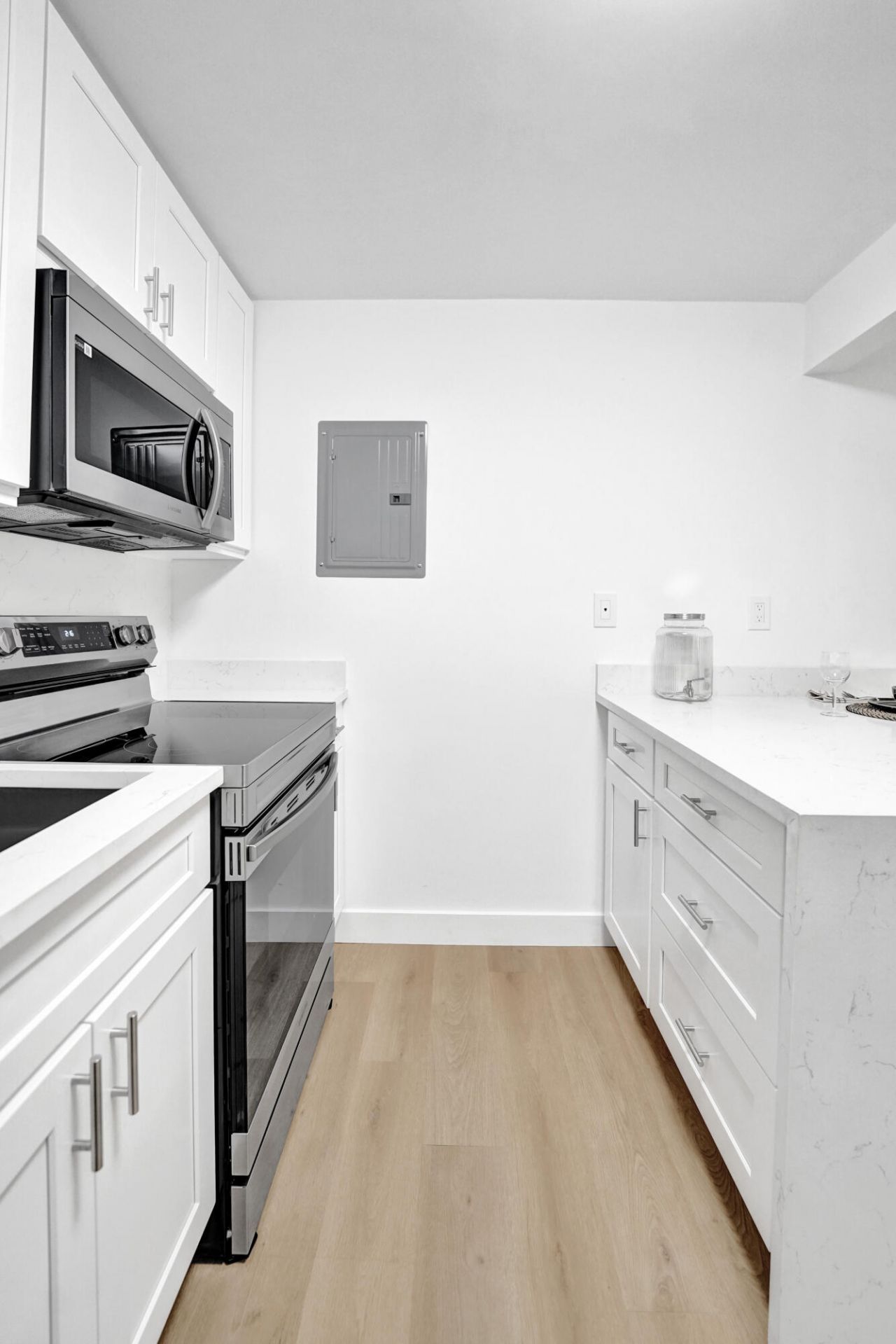 7300 NW 17th Street, Unit 305, Plantation, FL 33313 Photo