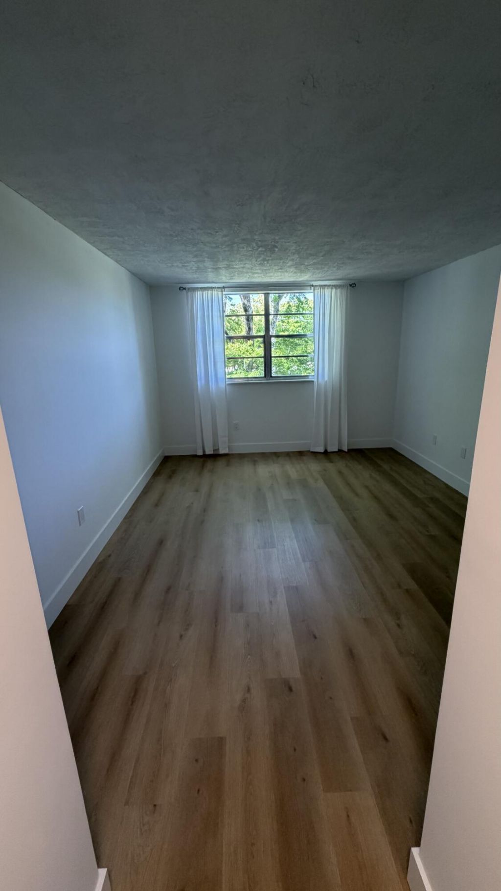 7300 NW 17th Street, Unit 305, Plantation, FL 33313 Photo