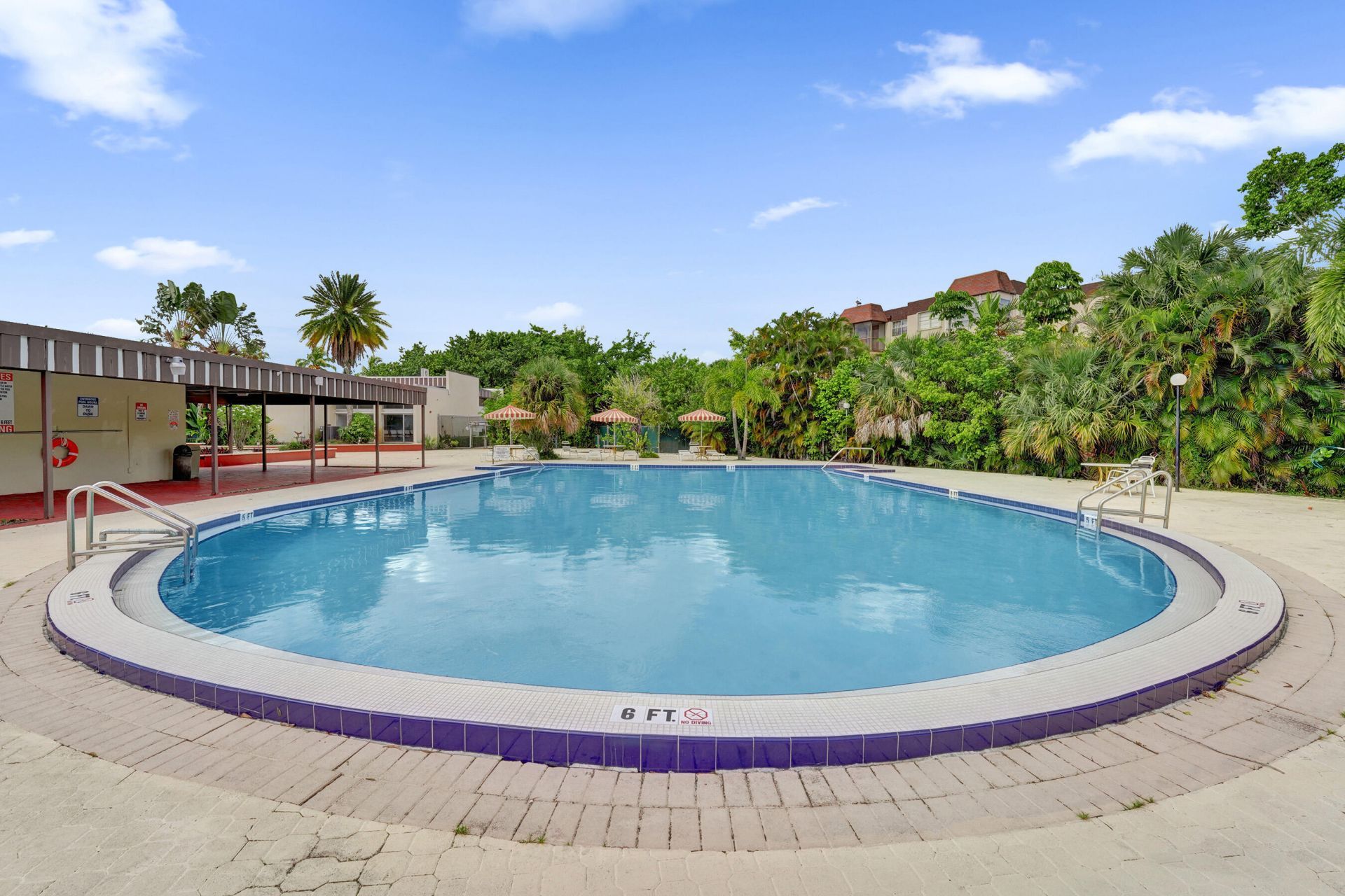 7300 NW 17th Street, Unit 305, Plantation, FL 33313 Photo