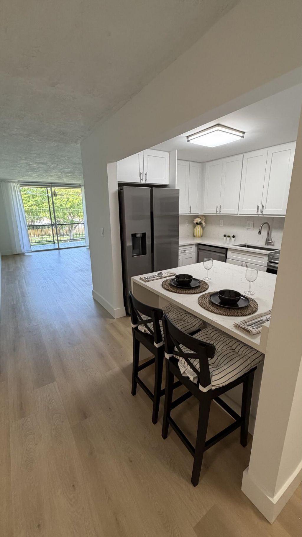 7300 NW 17th Street, Unit 305, Plantation, FL 33313 Photo