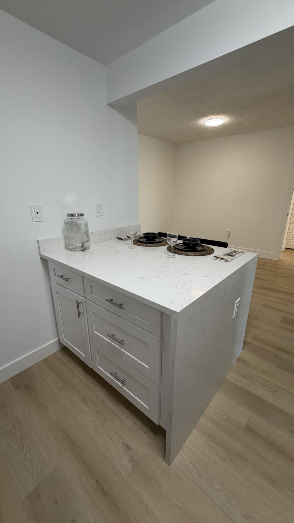 7300 NW 17th Street, Unit 305, Plantation, FL 33313 Photo