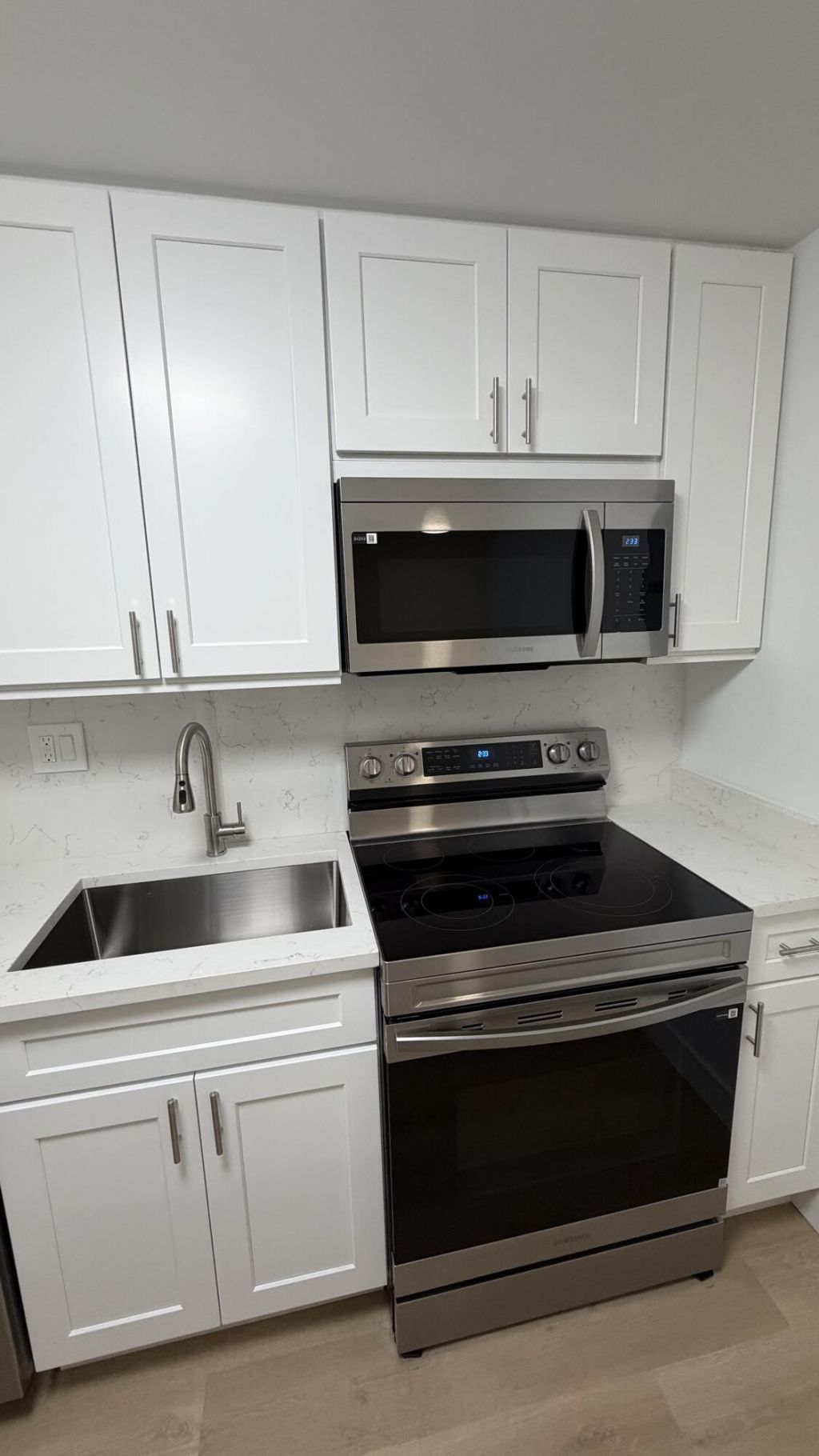 7300 NW 17th Street, Unit 305, Plantation, FL 33313 Photo