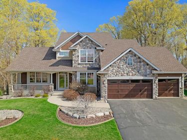 15224 Fairway Heights Road NW, Prior Lake, MN 55372