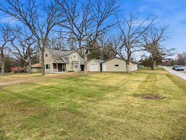 724 E Centre Street, Royalton, MN 56373